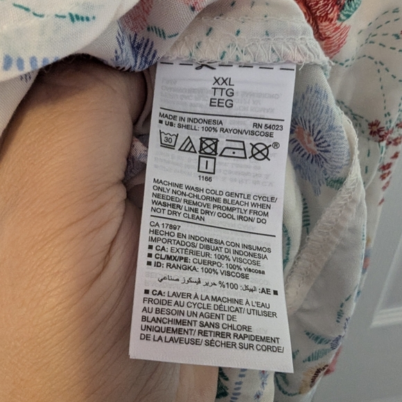 Euc Old navy floral long sleeve blouse size xxl - Picture 4 of 7